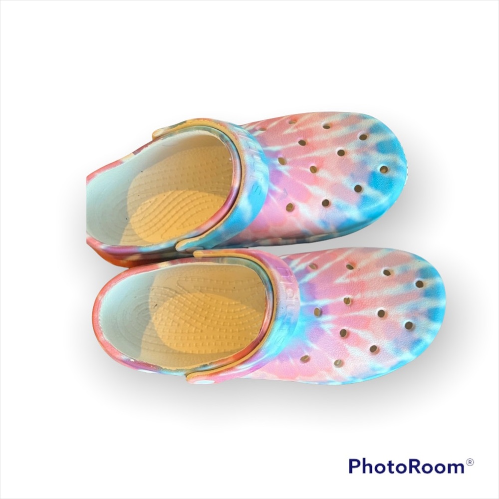 Simply southern croc clogs